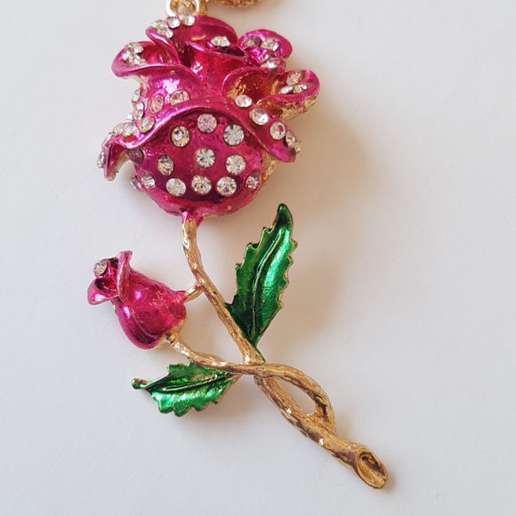 Betsey Johnson Style Necklace Rose with Crystal Pendant Chain - Picture 3 of 12